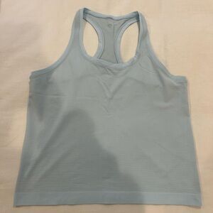 Lululemon crop tank - size 10